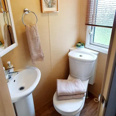 Mallard's Retreat At Near Bowness On Solway * Port Carlisle